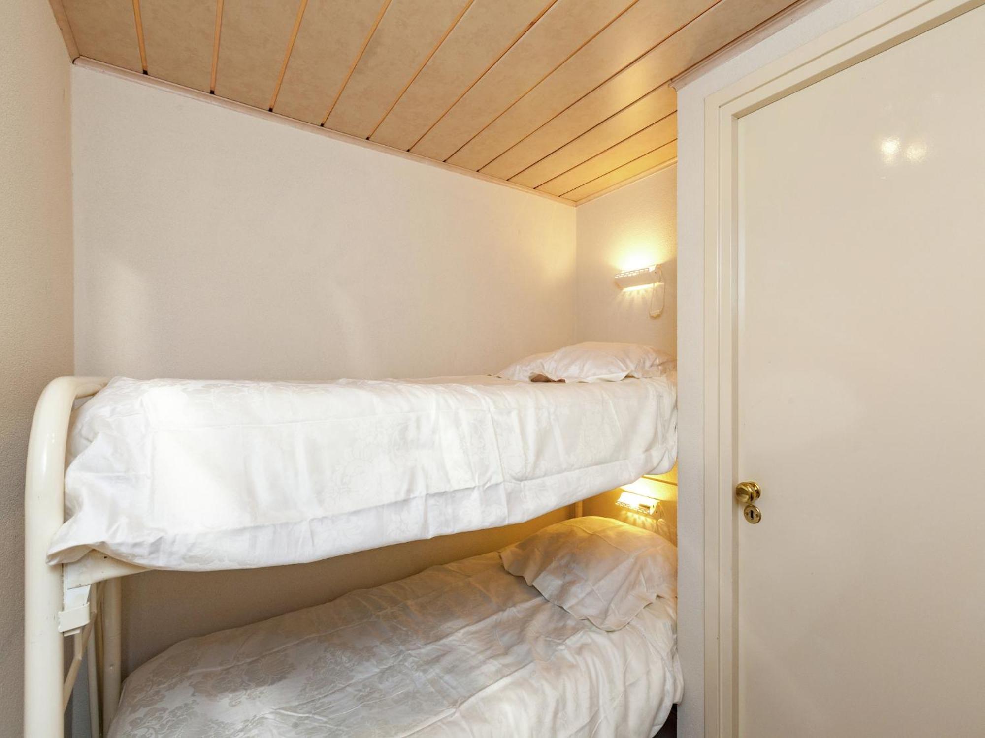 Quaint Apartment In Oostkapelle Zealand With Terrace Екстериор снимка